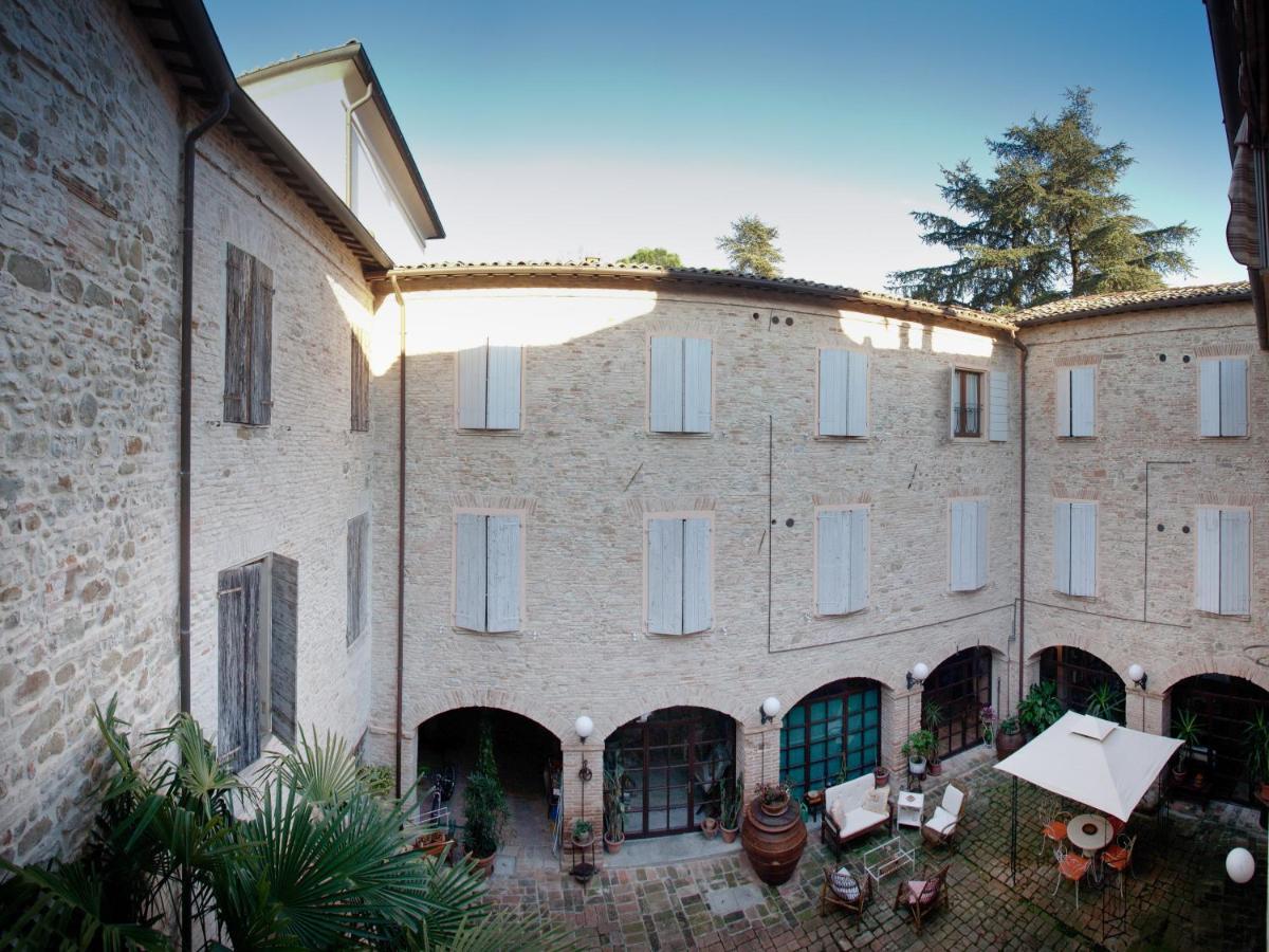 Relais B&B Corte Dei Turchi Longiano Exterior photo