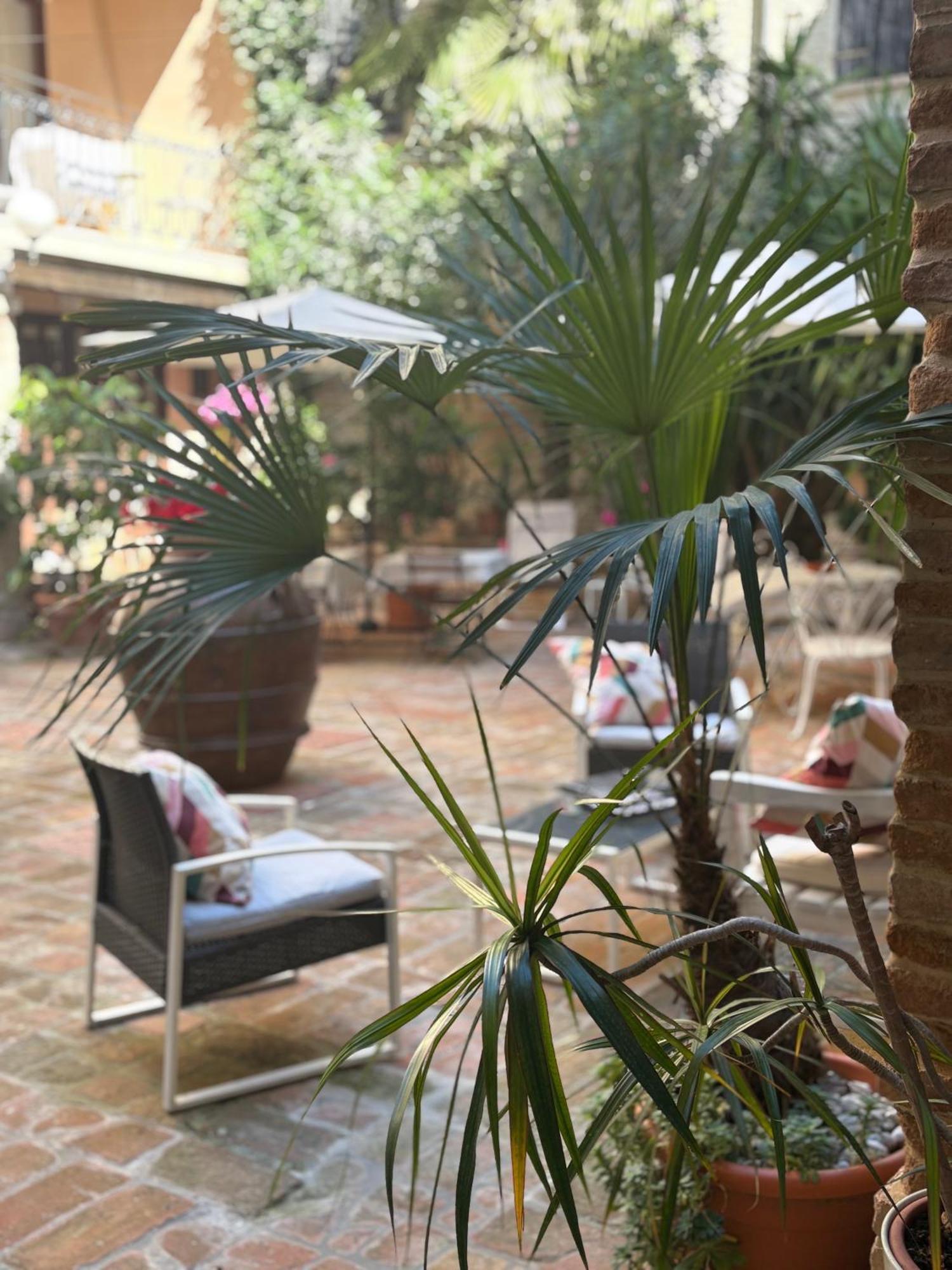 Relais B&B Corte Dei Turchi Longiano Exterior photo