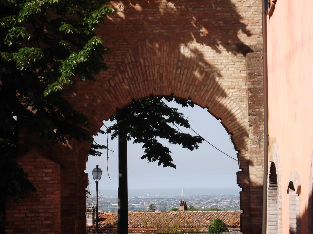 Relais B&B Corte Dei Turchi Longiano Exterior photo